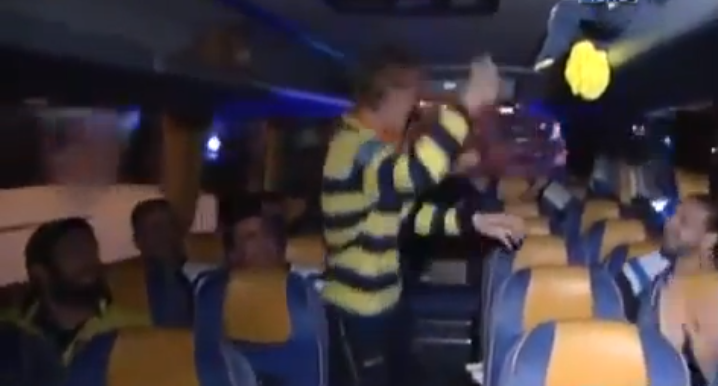 Gangnam-style, Dirk Kuyt, Marseille, Liverpool, Europa League, Fenerbache